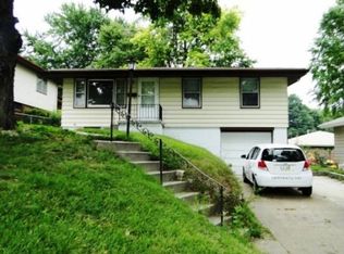 2513 S 50th St, Omaha, NE 68106