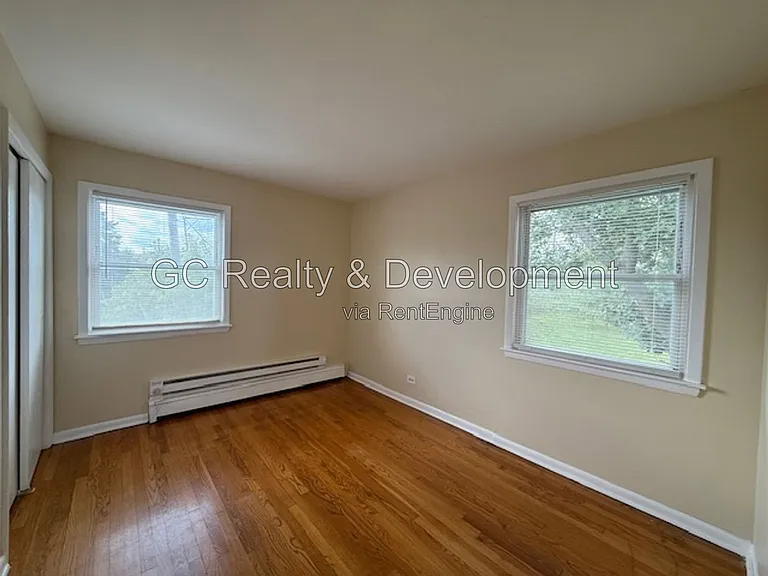 245 Uteg St #5 — Photo 8