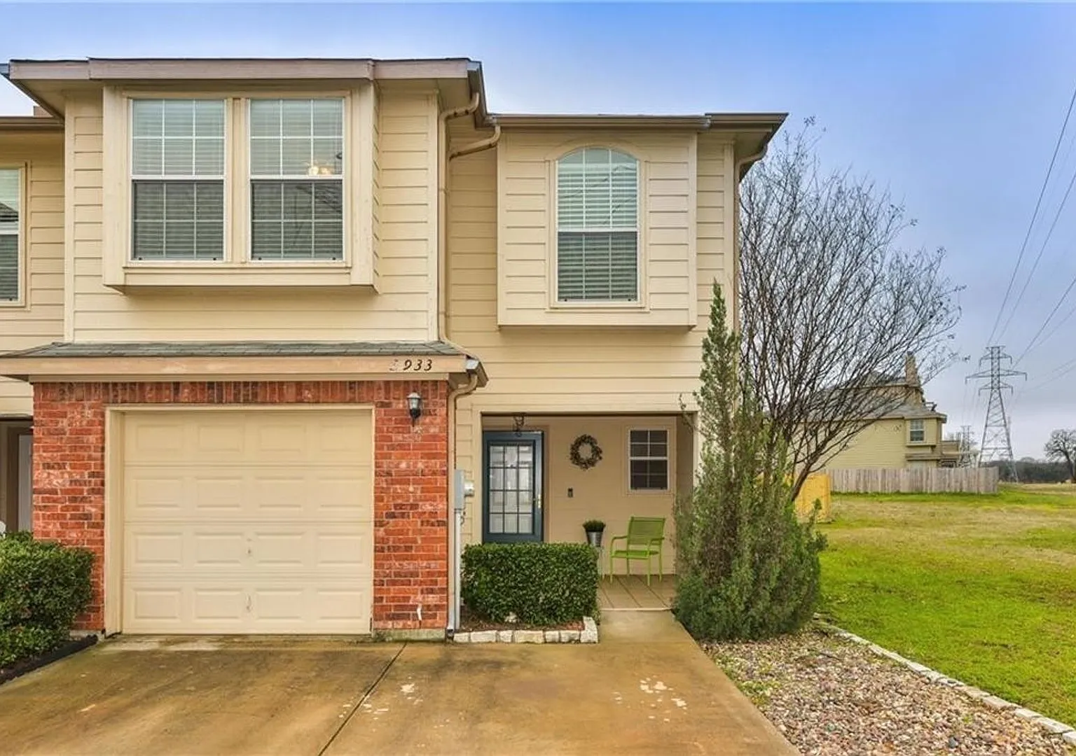 Gorgeous 3 bedroom Townhome for rent in Euless! — Photo 1
