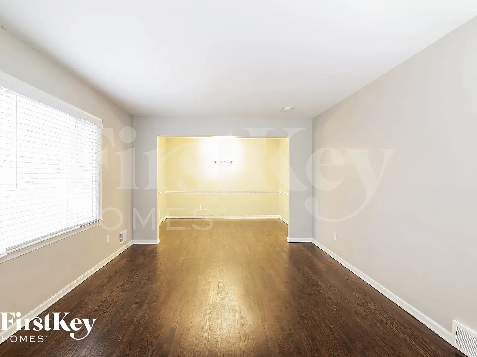 4 bed, 2.5 bath, 1786 sqft, $2,705 — Photo 3