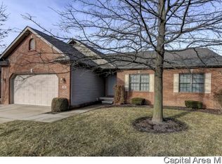 446 Elle Ct, Springfield, IL 62711