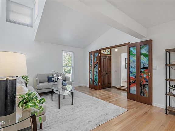 5th image of 6548 Ivy Ln