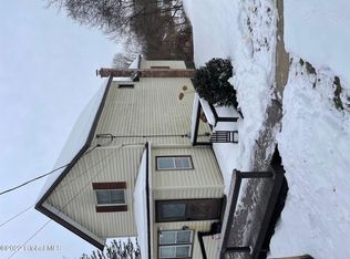 3 Park Row, Fort Johnson, NY 12070