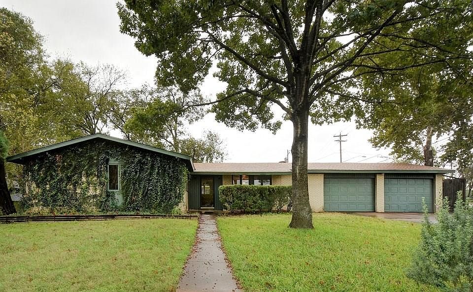 1st image of 1301 Berkshire Dr