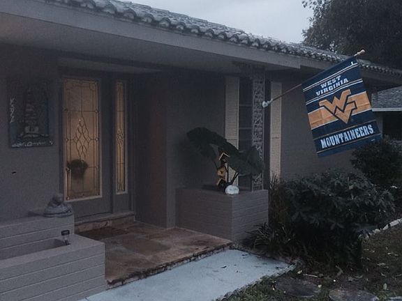 2nd image of 4391 Park Ave