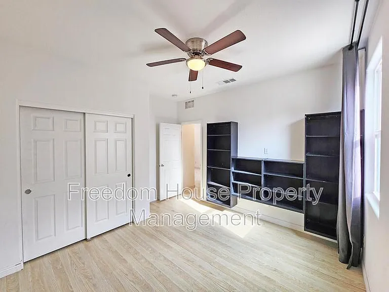 3821 E Weld Ave — Photo 18