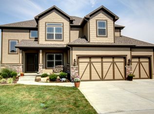 1220 High Ridge Ct, Raymore, MO 64083