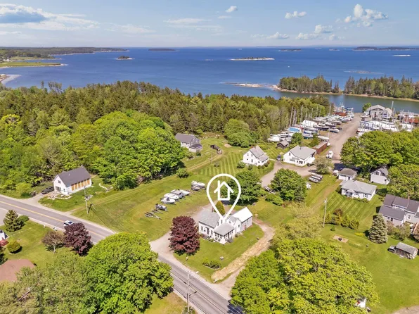 672 Spruce Head Road, South Thomaston, ME 04858