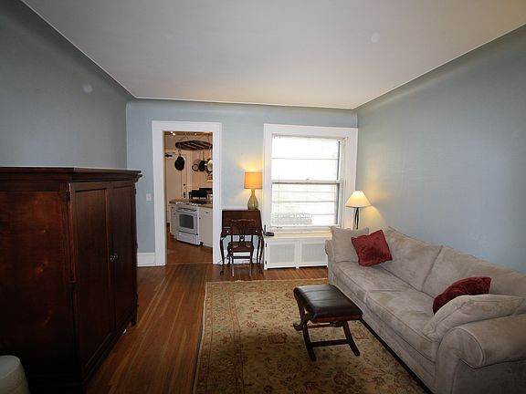 2nd image of 2606 Humboldt Ave S #S0