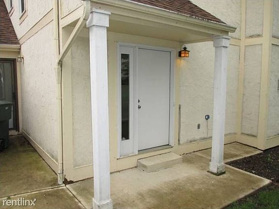 2nd image of 3279 Delburn Ave