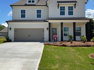 7077 Branch Creek Cv, Flowery Branch, GA 30542