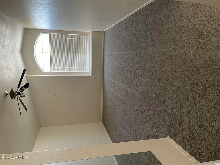 9307 E Wood Dr — Photo 3