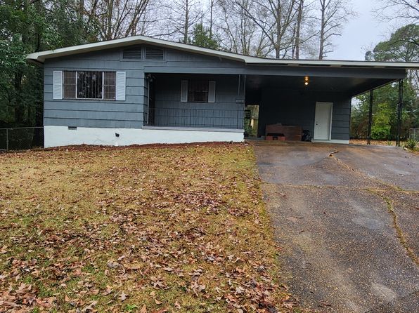 729 Heather Ln