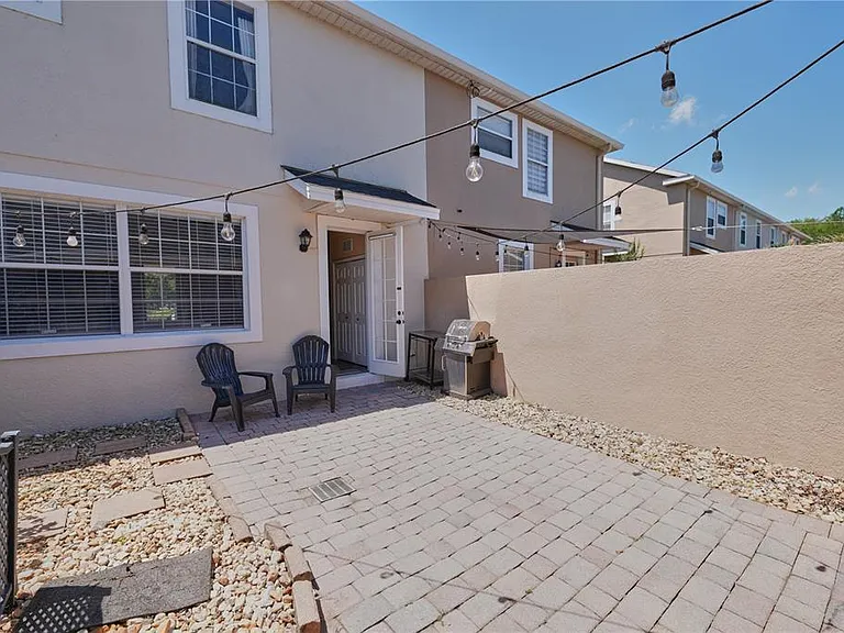 9135 Cardinal Meadow Trl — Photo 26