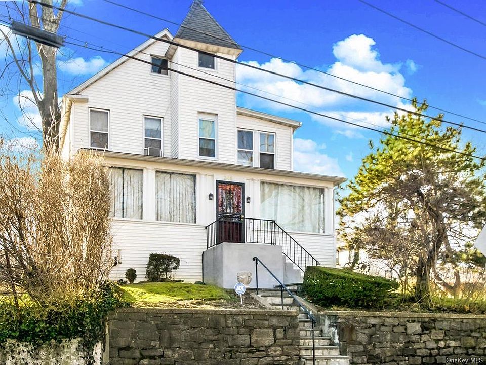 1st image of 348 Hutchinson Ave