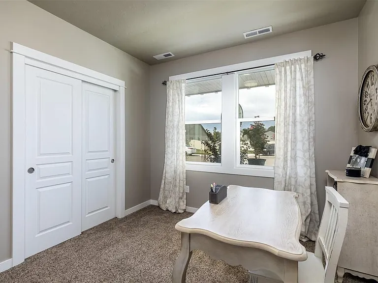 9549 Goldenpond Ct — Photo 3