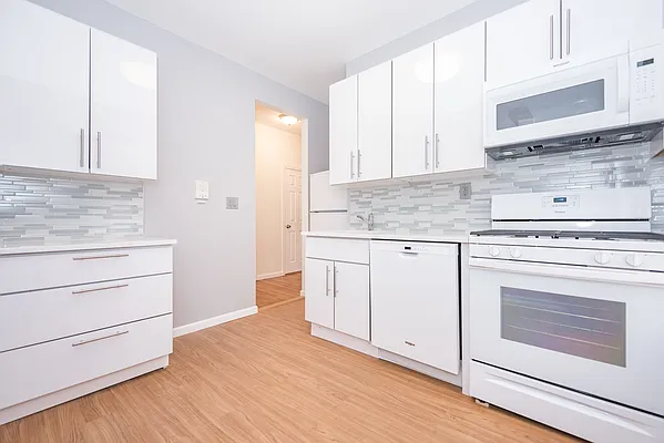 Rented by Modern Spaces | media 7