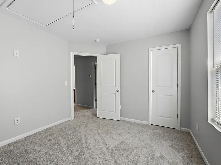 152 Evvalane Dr — Photo 26
