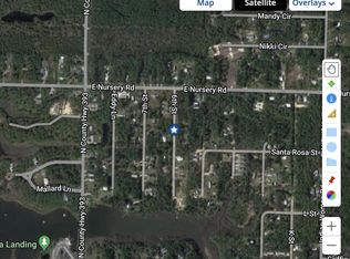 6th St, Pt Washington, FL 32459