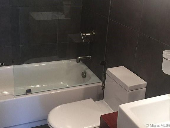 4th image of 13120 SW 92nd Ave #19