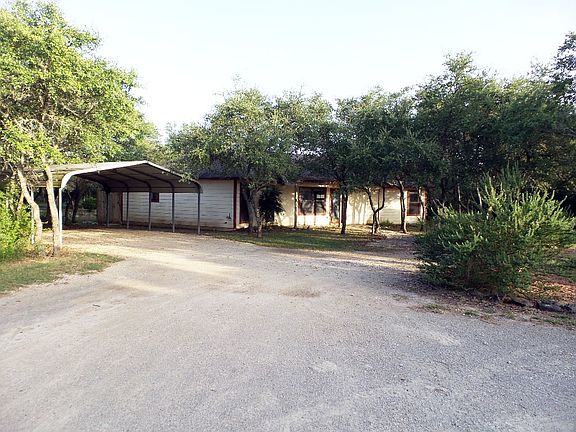 2nd image of 883 Falconwood Dr