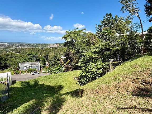 2nd image of 3 CALLE CAGUAX