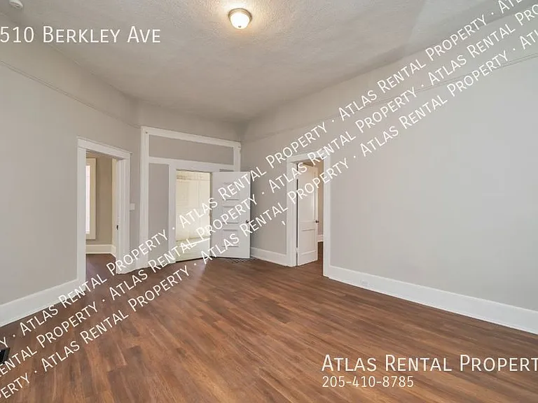 1510 Berkley Ave — Photo 9
