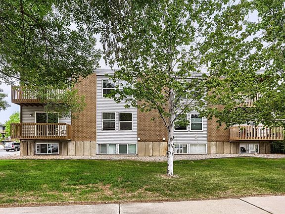 2nd image of 1611 Garfield Ave #12