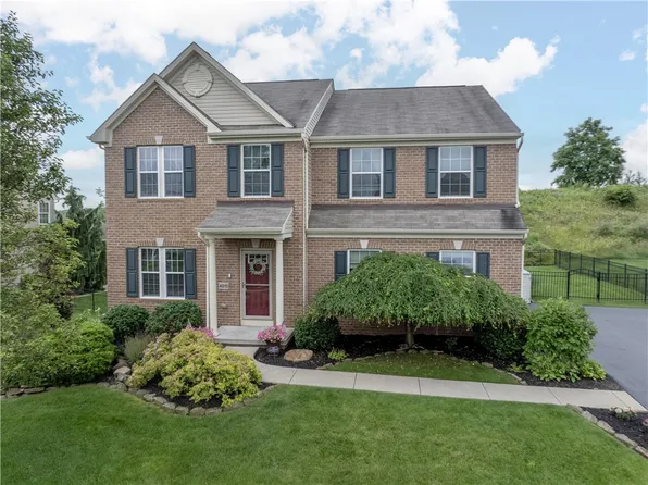 4015 Bentwood Dr, Canonsburg, PA 15317