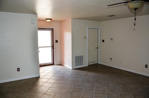 4th image of 5300 Holster Dr