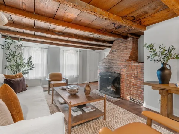 1224 Boylston St, Newton, MA 02464