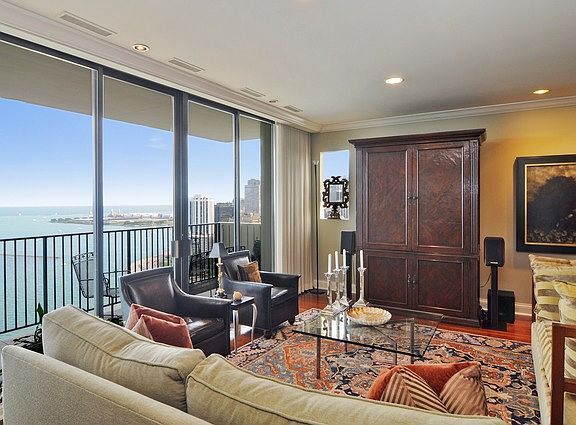 5th image of 1212 N Lake Shore Dr APT 34AS