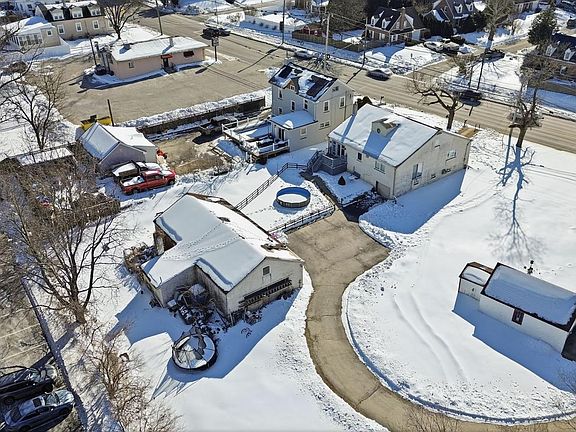 4th image of 443 Ridge Pike