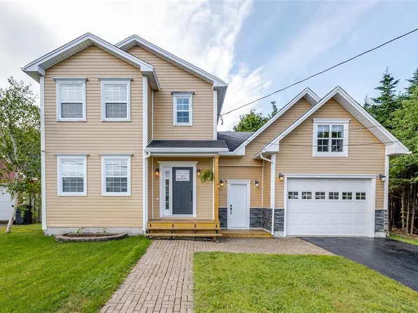 1833 Topsail Road, Paradise, NL A1L1Y8