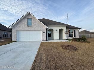 102 Eagleston St, Youngsville, LA 70592