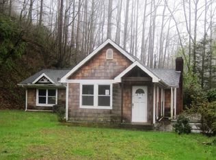 1398 Gerton Hwy, Hendersonville, NC 28792