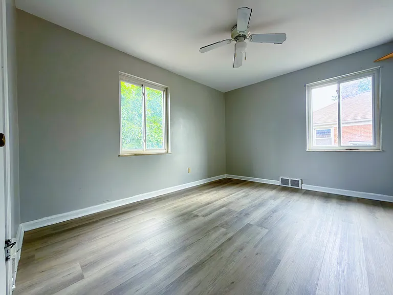 14330 Lakewood Heights Blvd #UP — Photo 12