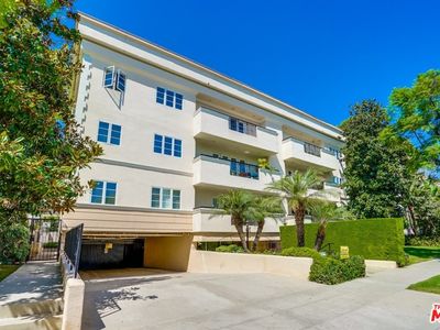 405 N Palm Dr APT 102, Beverly Hills, CA, 90210