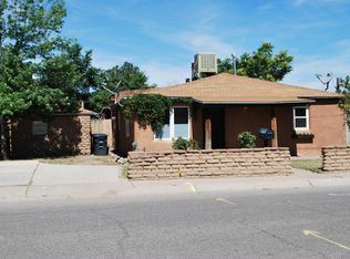 3013 Meadow View Dr NW, Albuquerque, NM 87104