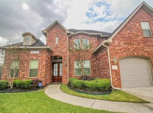 5 Stonebrook Ct, Beaumont, TX 77706