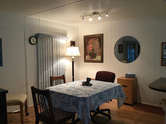 3rd image of 35 Mediterranean Blvd