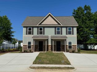914A Pond St, Clayton, NC 27520