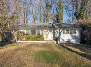 3314 Wilshire Dr, Greensboro, NC 27408