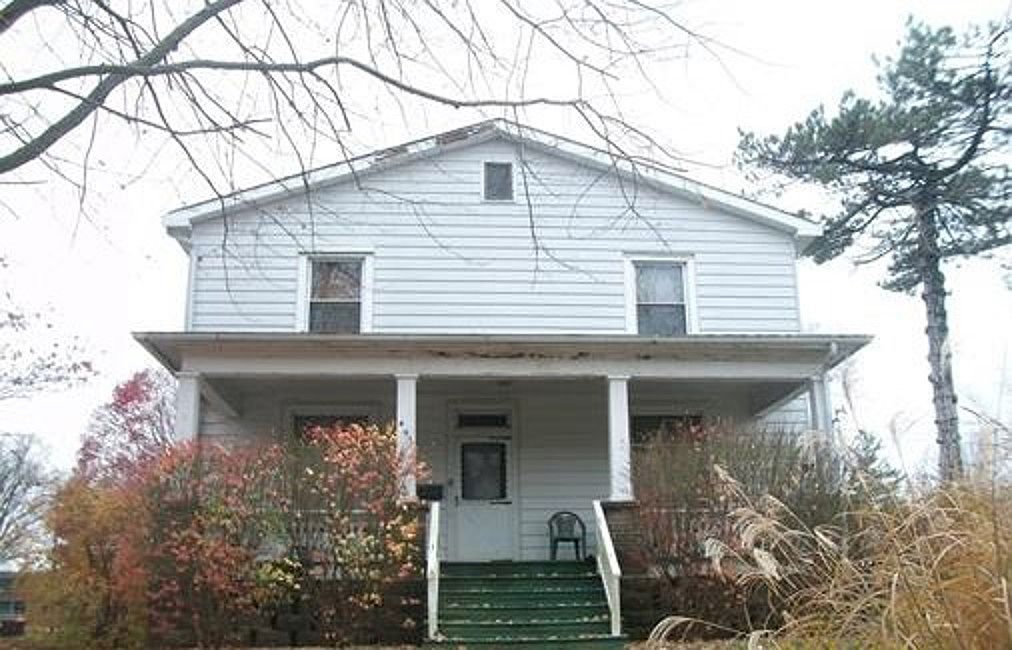 403 N Plum St, Farmer City, IL 61842 Zillow