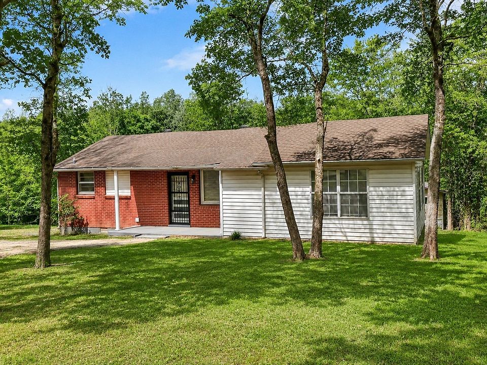 1st image of 751 Hogan Rd
