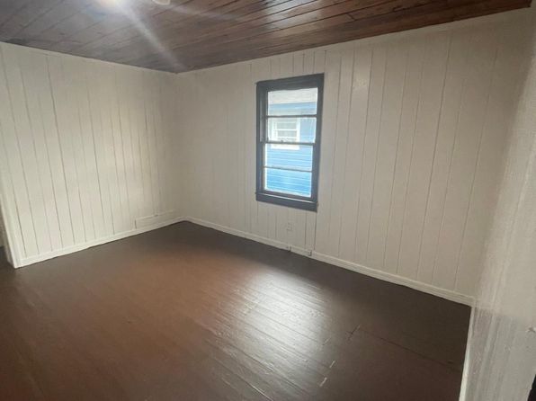 460 Bay Shore Ave #1