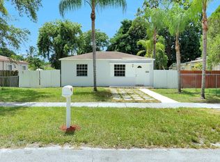 6328 SW 38th St, Miami, FL 33155