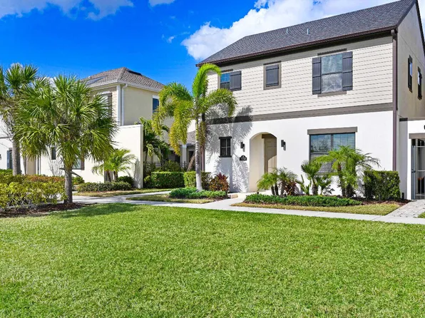 8850 Napolo Dr, Melbourne, FL 32940