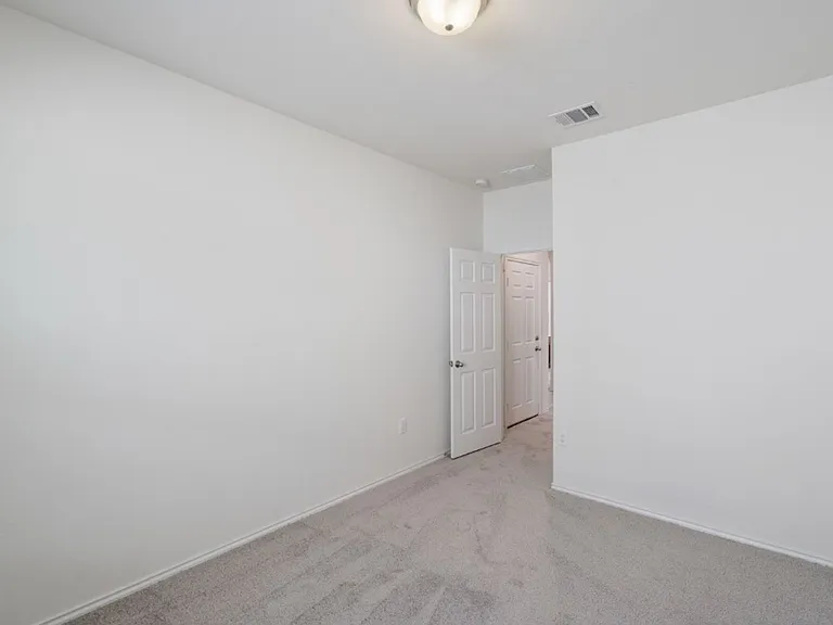 7712 Peccary Dr — Photo 11
