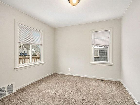 5th image of 21783 Gascony Ave